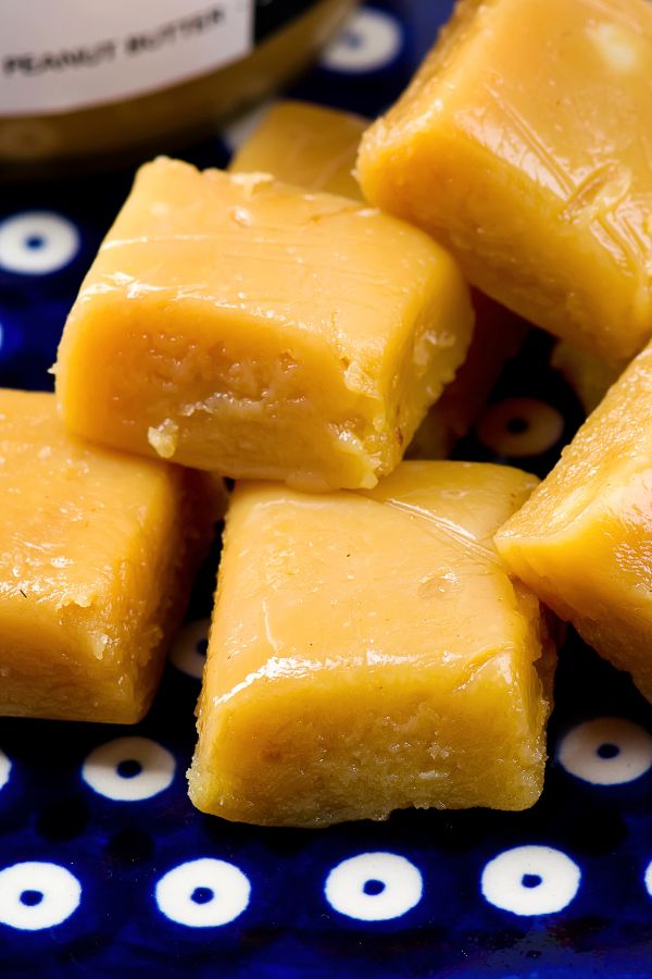 A square of creamy peanut butter fudge