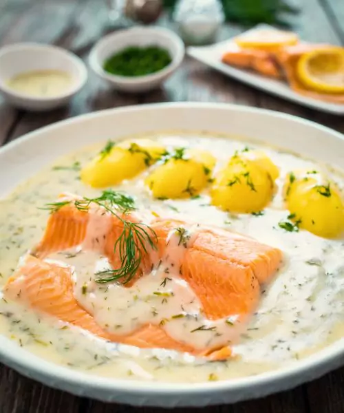 Salmon with Dill Sauce