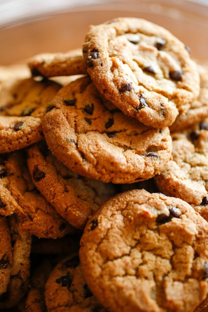 Thick Bakery-Style Chocolate Chip Cookies