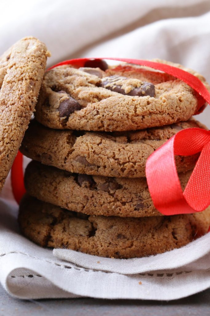 Simple Chocolate Chip Cookie Recipe with Oats