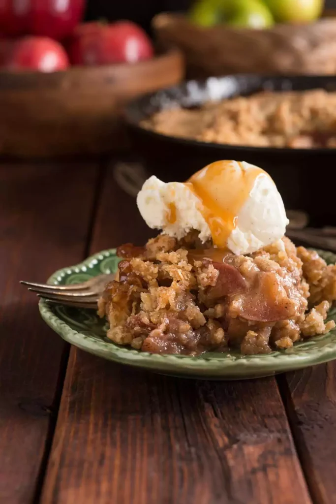 Apple Cookie Crumble