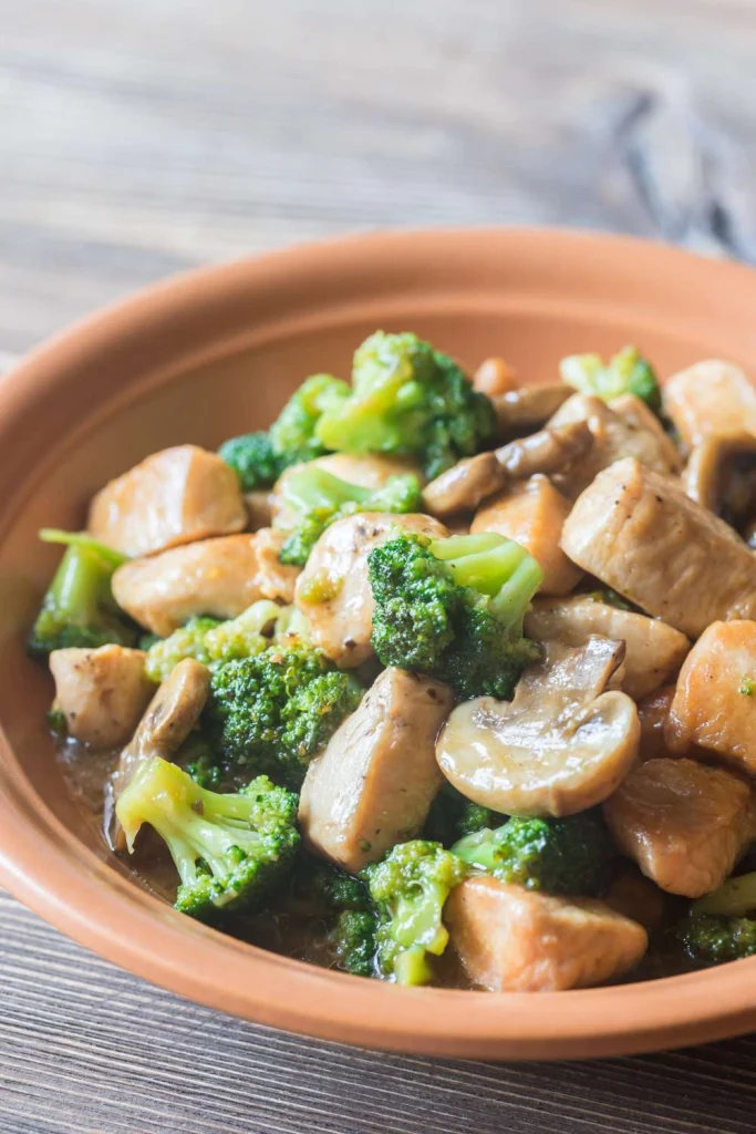 Broccoli and Chicken Stir-Fry