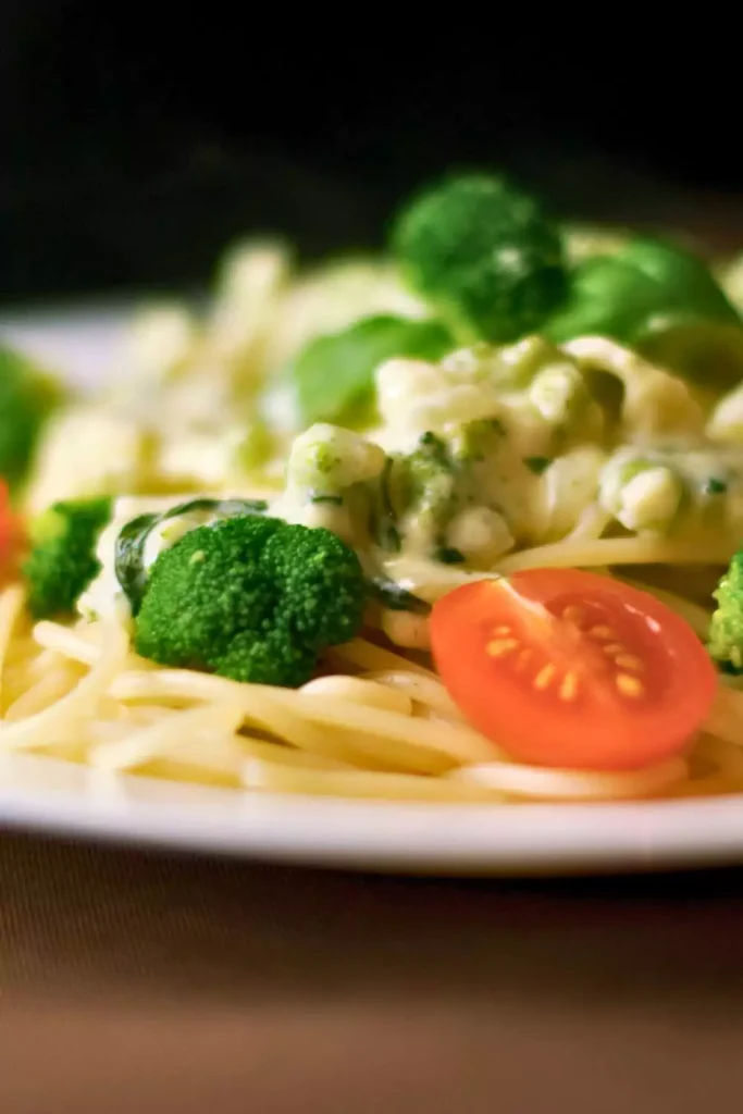 Chicken Broccoli Sun-Dried Tomato Pasta