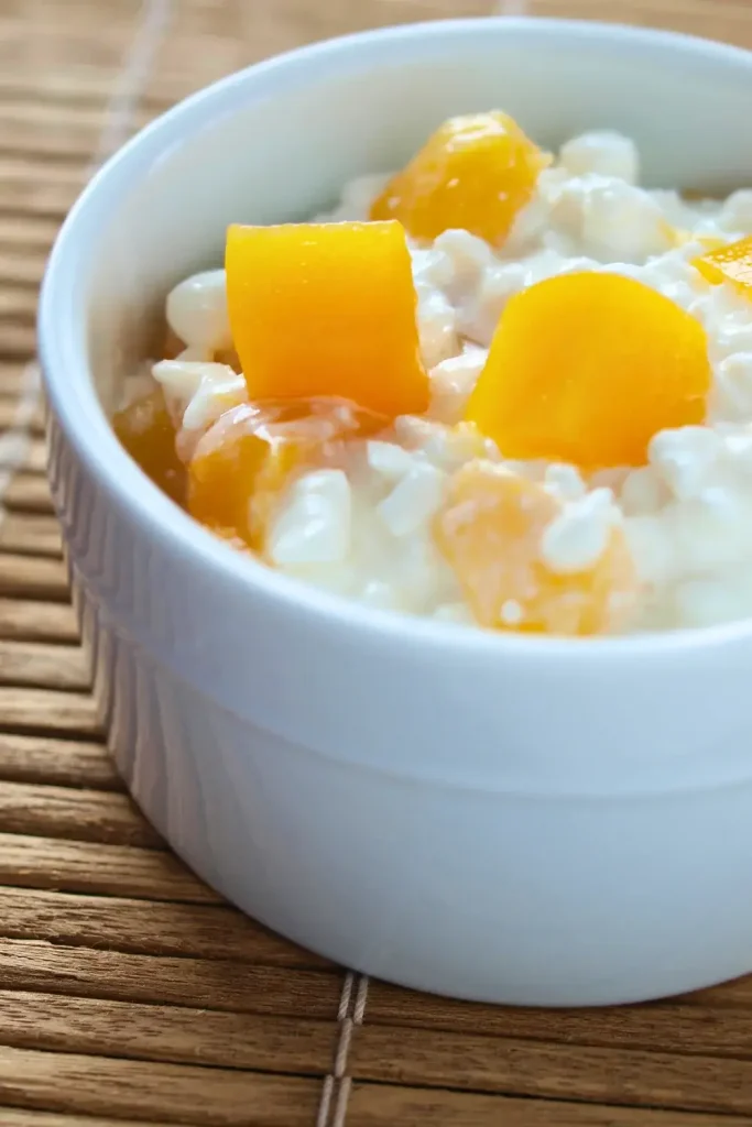 Cottage Cheese and Peach Bowl