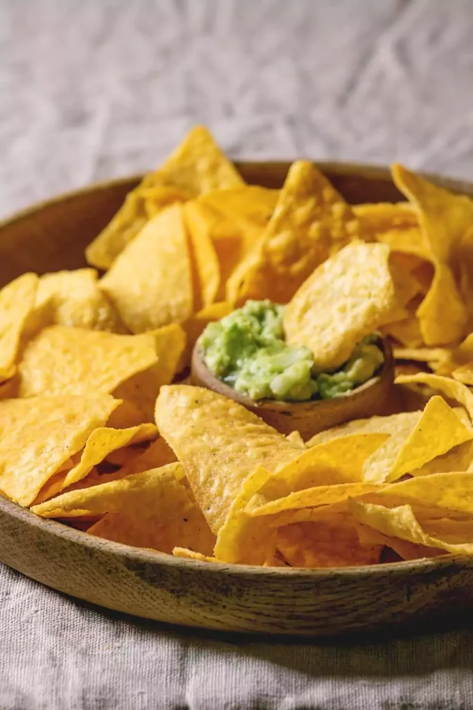 Crunchy Avocado Nachos with Tortilla Chips