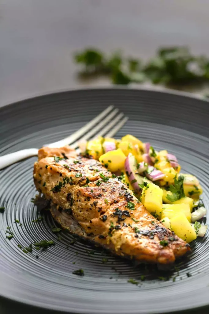 Grilled Fish with Mango Salsa