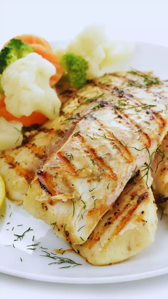 Perfectly Grilled Salmon Fillets with Lemon Butter