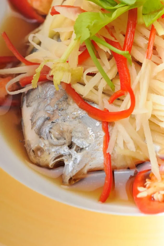 Soy Sauce Glazed Fish Noodles