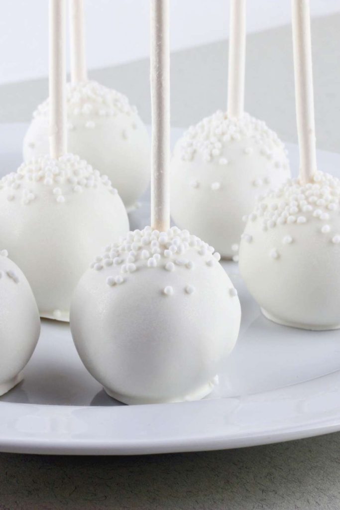 White Cake Pops