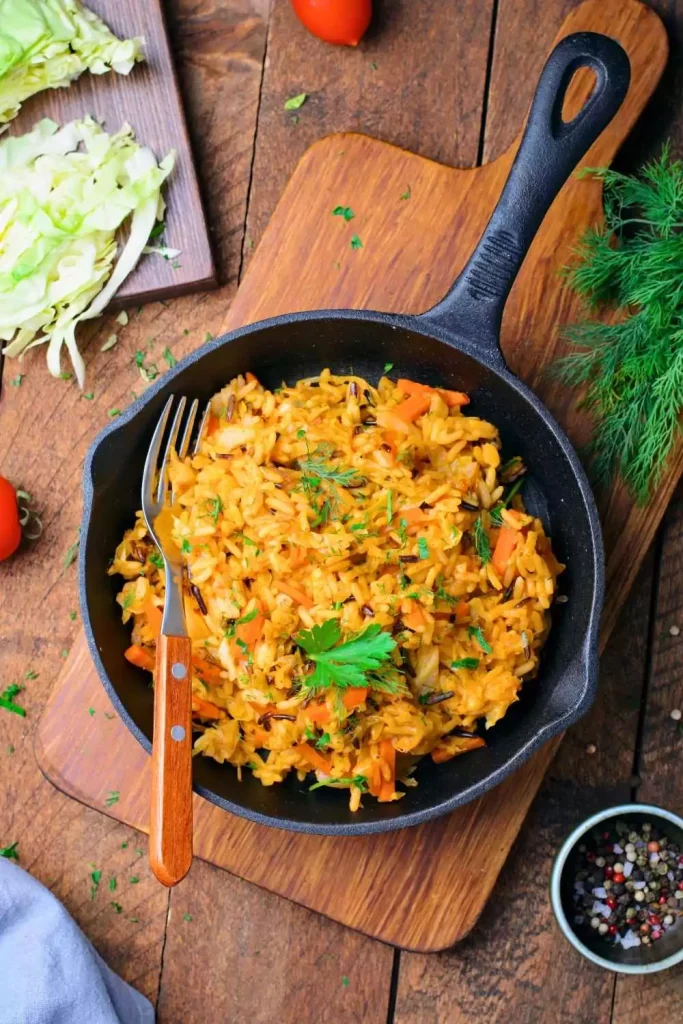 Garlic and Tomato Yellow Rice