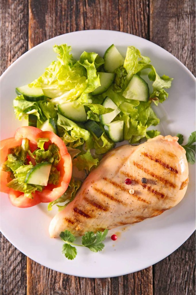 Lunch: Grilled Chicken Salad