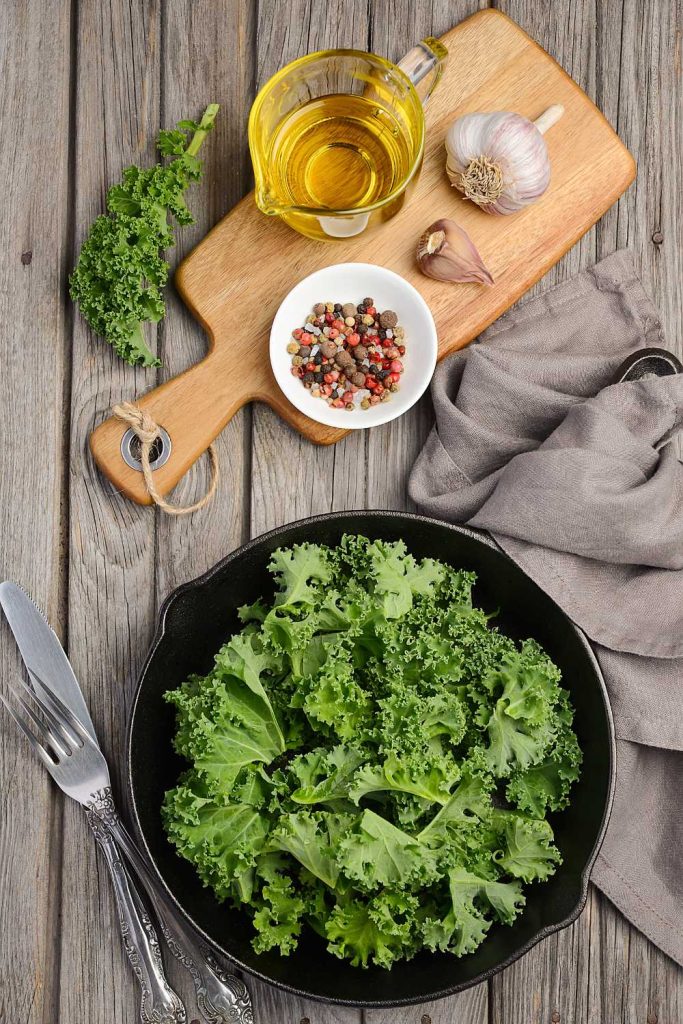 Sautéed Kale with Garlic and Olive Oil