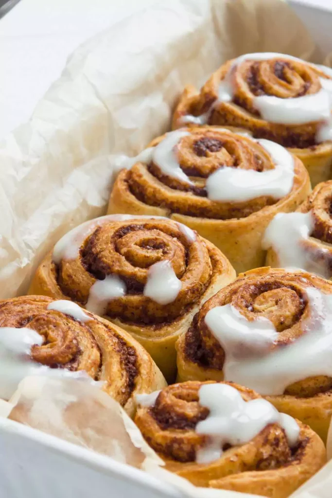 Baked Apple Cinnamon Rolls