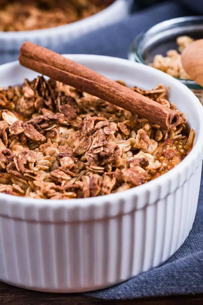 Baked Apple Pie Oatmeal