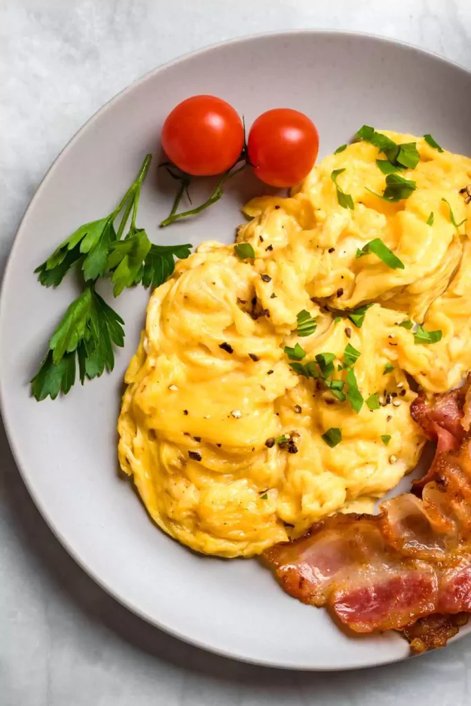 Classic Scrambled Eggs (Jajecznica)