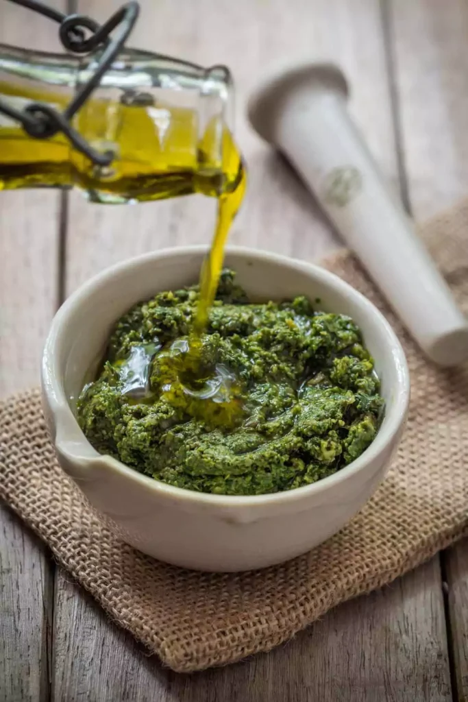 Easy Spinach Pesto