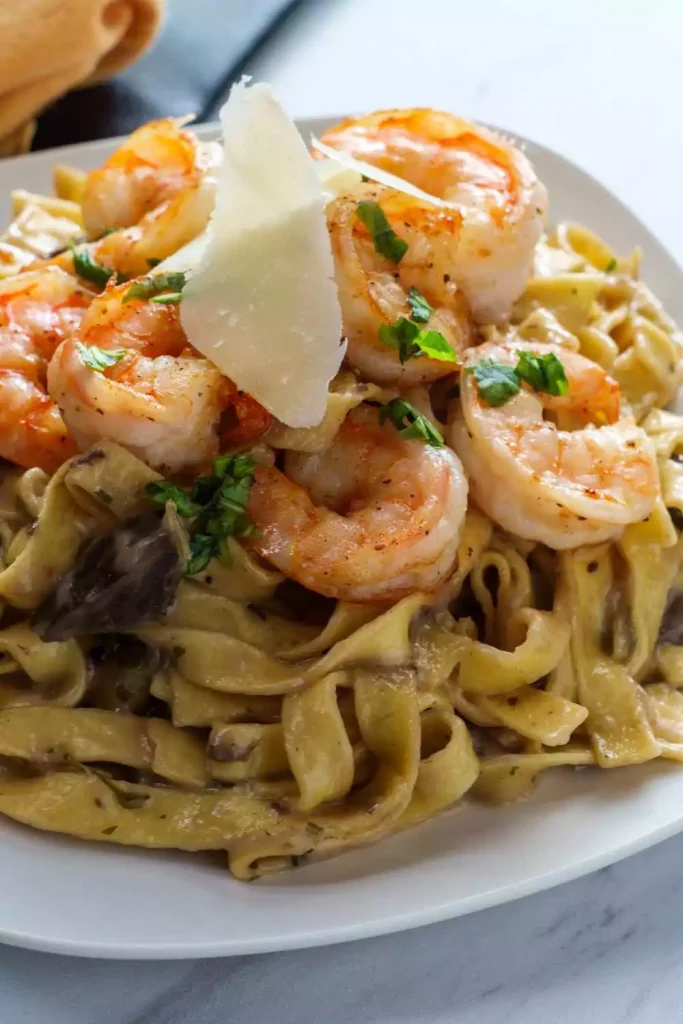 Shrimp & Asparagus Alfredo