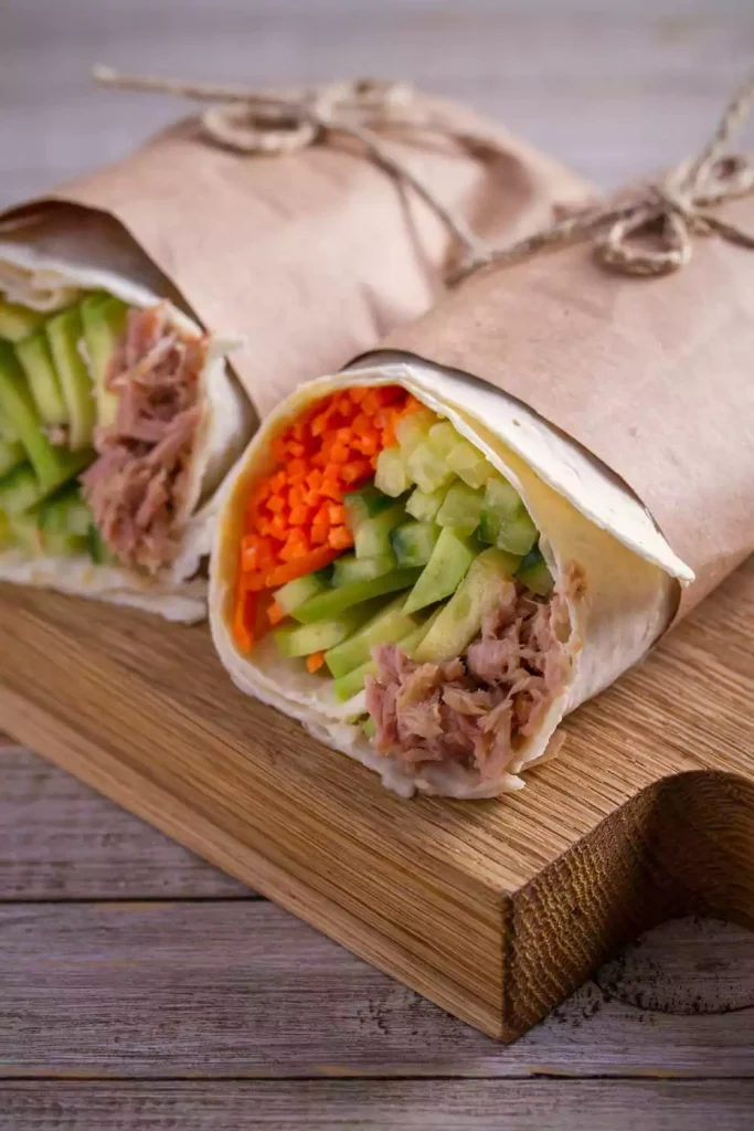 Tuna Wraps with Avocado and Spinach