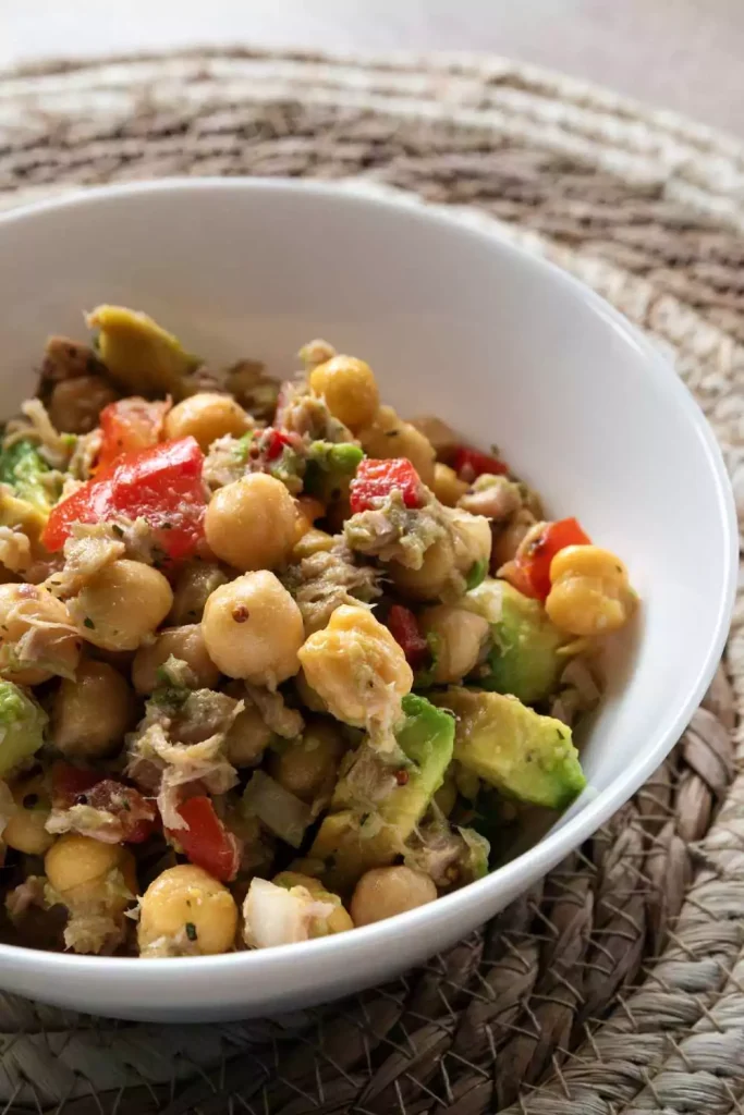 Tuna and Chickpea Salad