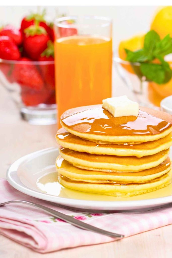  Beetroot Pancakes: A Colourful and Healthy Breakfast