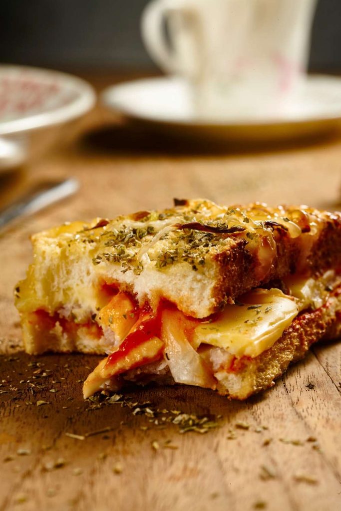 7. Pizza Sandwich